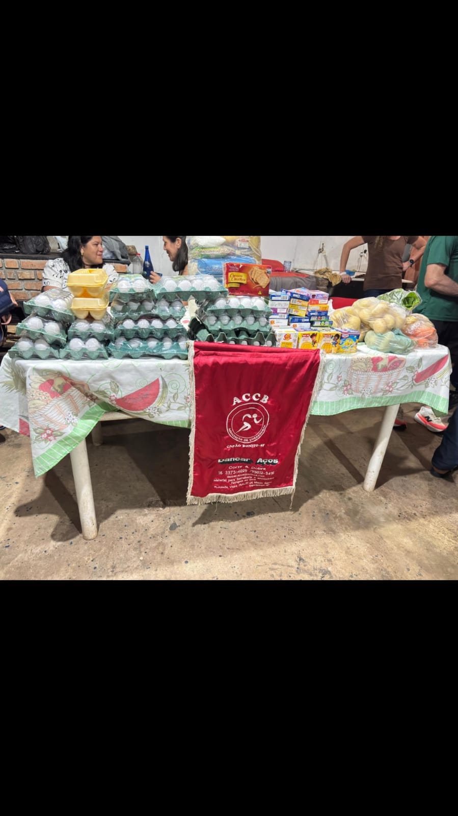 Registro do evento: ACCB arrecada e entrega alimentos ao Grupo Voluntário de Combate ao Câncer
